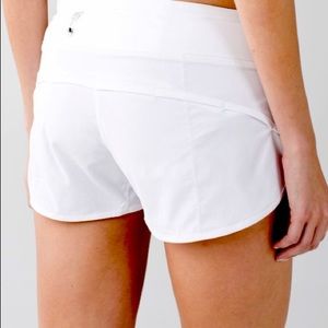 Lululemon Speed Up Short 2.5” in White